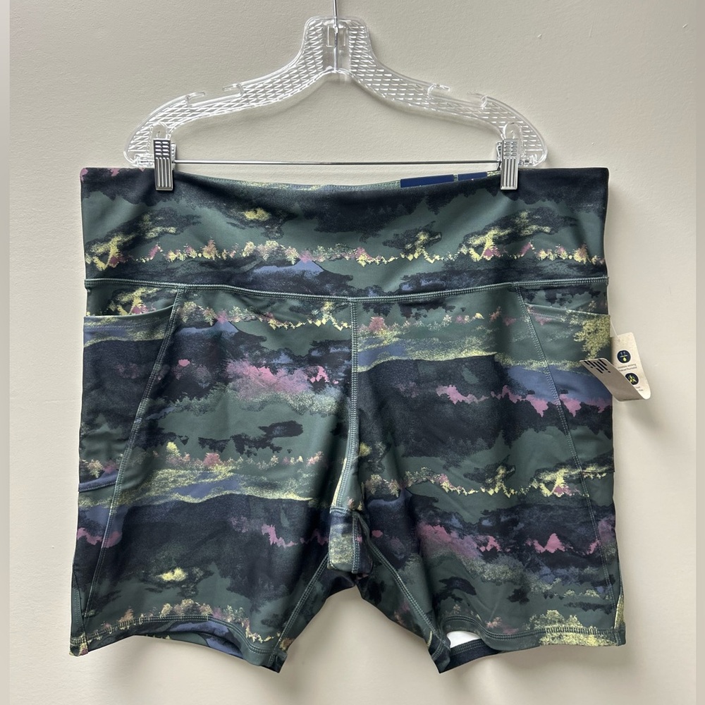 Hyba Women’s‎ Camo Bike/Cycling Shorts